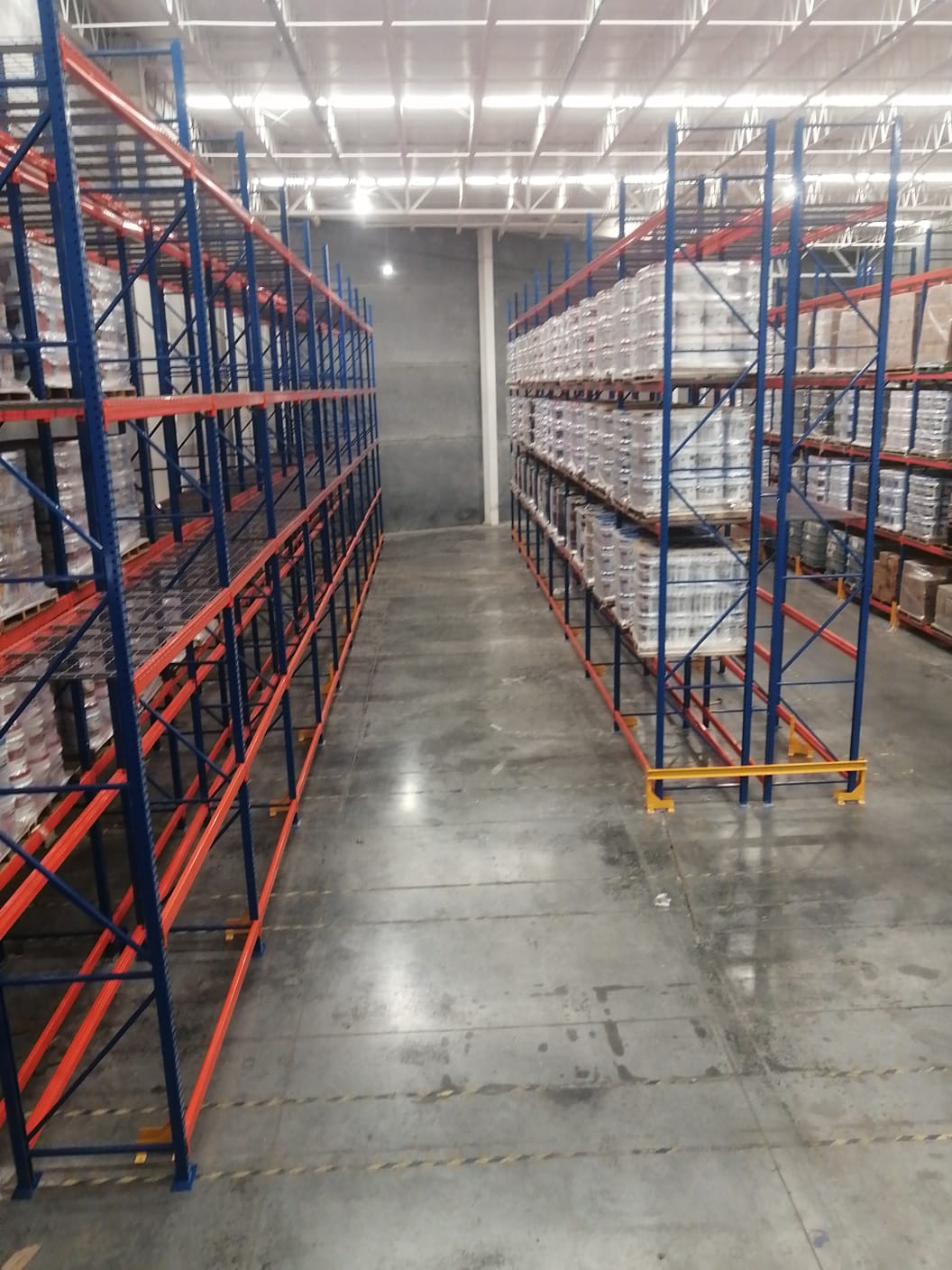 Kirby Racks — Racks instalados