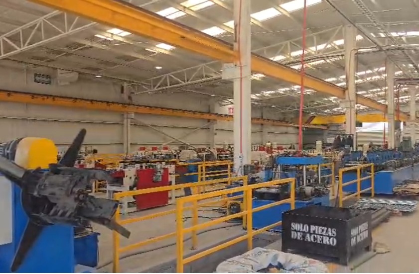 Planta de fabricación Kirby Racks